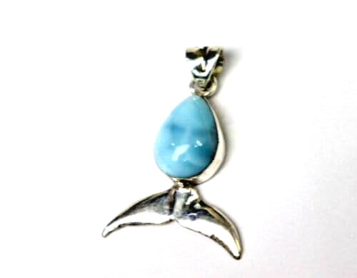 Lovely Natural Sky Blue Larimar .925 Sterling Silver Whale Tail Fin Pendant 38mm