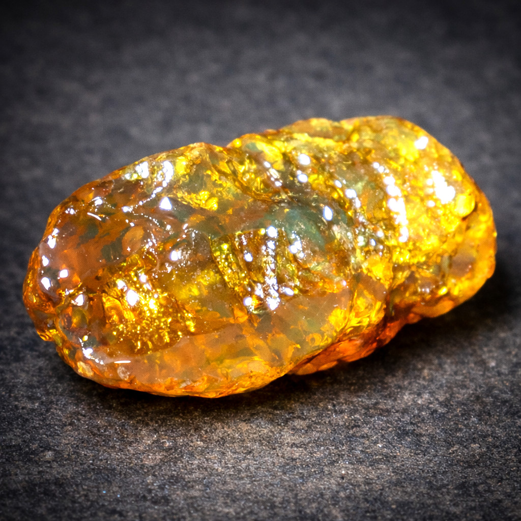 Impressive Natural Dominican Crystal Clear Yellow Green Amber Rough Specimen 54m