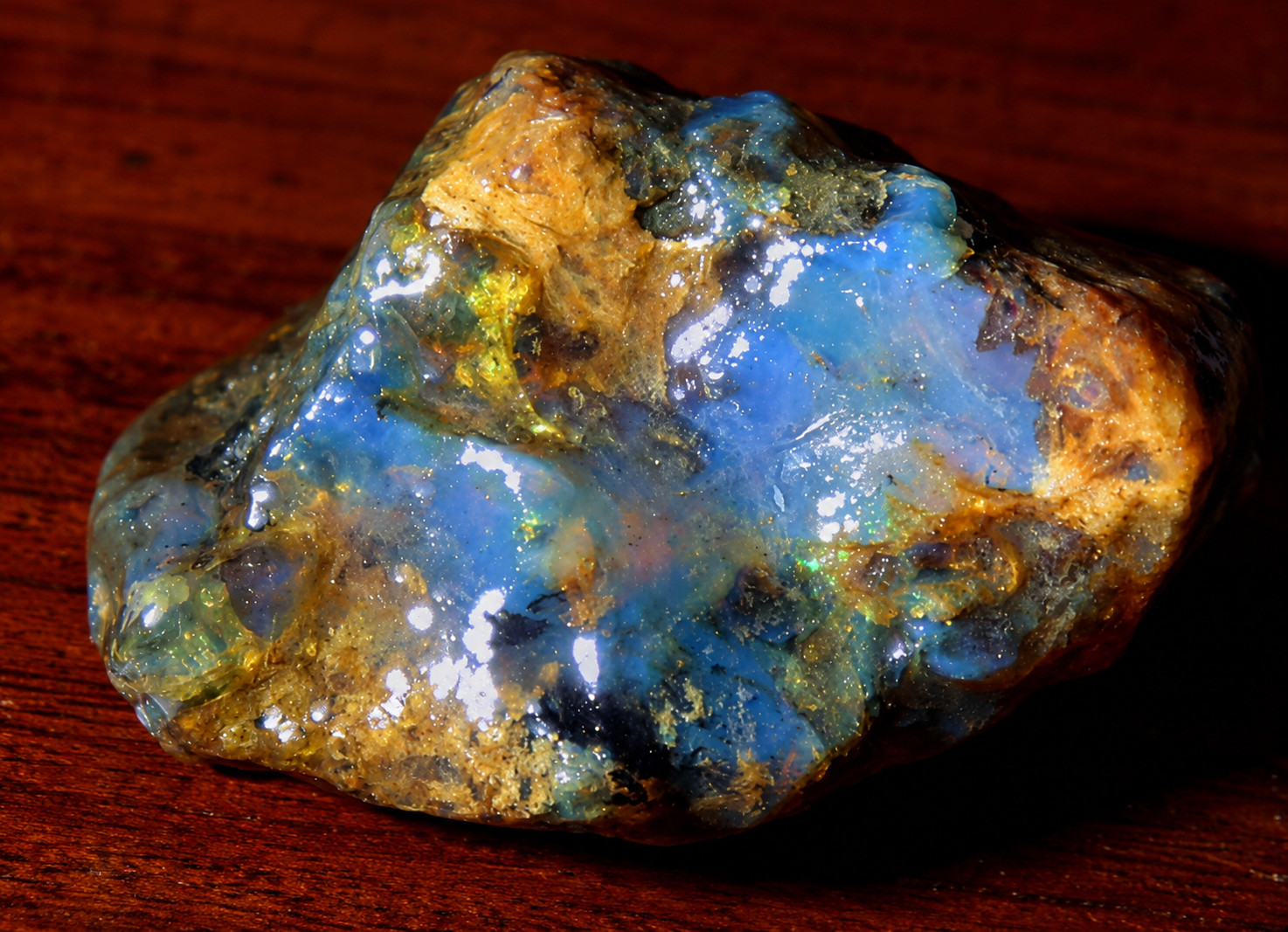 Beautiful Natural Dominican Translucent Sky Blue Amber Rough Specimen 40mm 10g