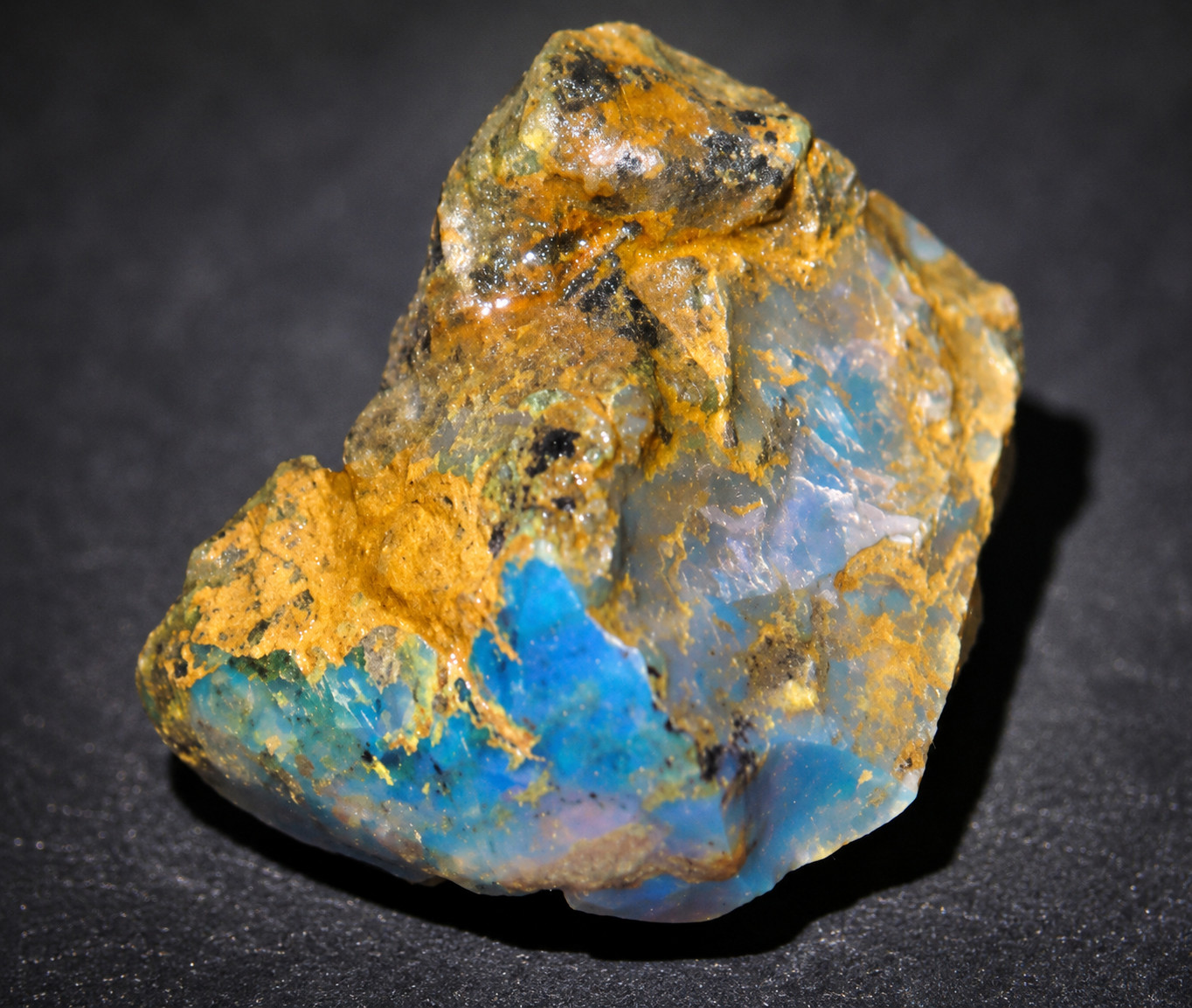 Genuine Dominican Blue Amber Rough Specimen natural Stone 41mm 11g