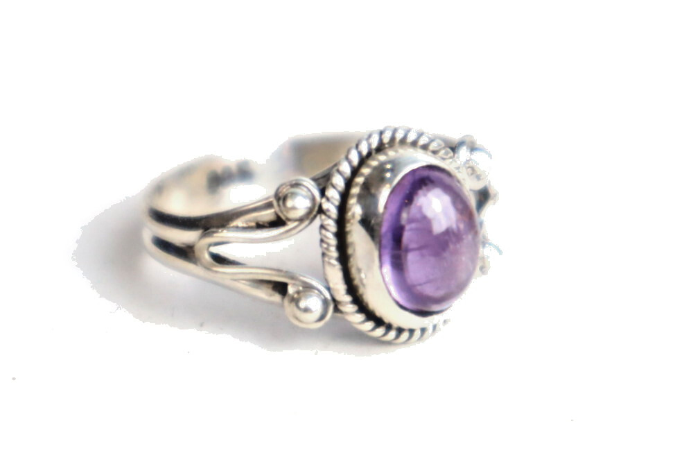 Prettily Natural Clear Deep Purple Amethyst .925 Sterling Silver Ring #6.5