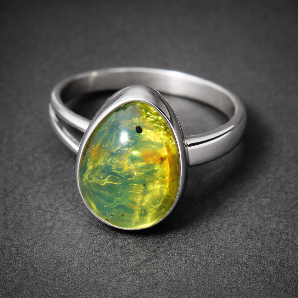 Beautiful Natural Clear Light Green Amber 925 Sterling Silver Ring free resizing