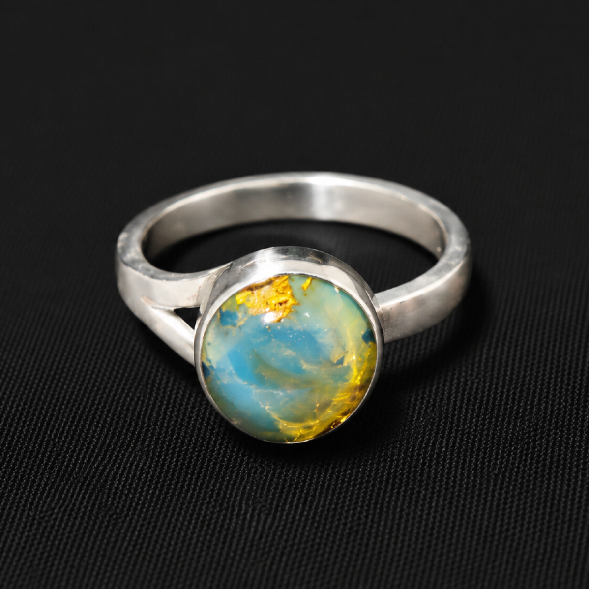 Island Crafted Light Blue Dominican Amber 925 Sterling Silver Clear Oval Ring #6