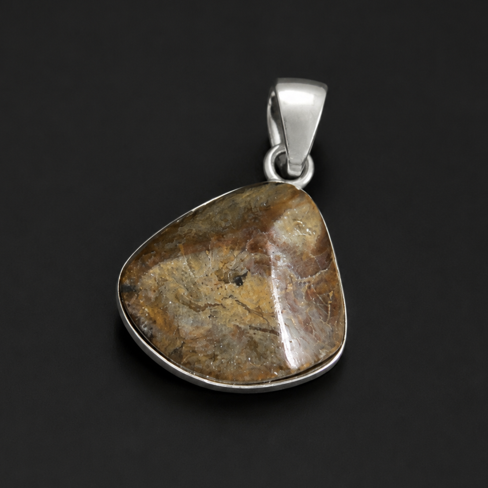 Skilled Craftsmanship Translucent Butter Scotch Brown Dominican Amber 925 Sterling Silver