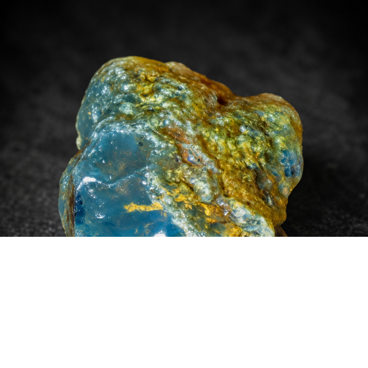 Exquisite Natural Dominican Crystal Clear Sky Blue Amber Rough Specimen 37mm 8.4