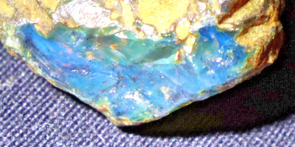 Exquisite Natural Dominican Clear Sky Blue Amber Rough Specimen 57mm 25g