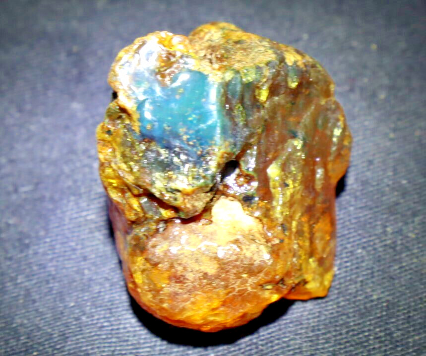 Impressive Natural Dominican Clear Sky Blue Amber Rough Specimen 34mm 15g