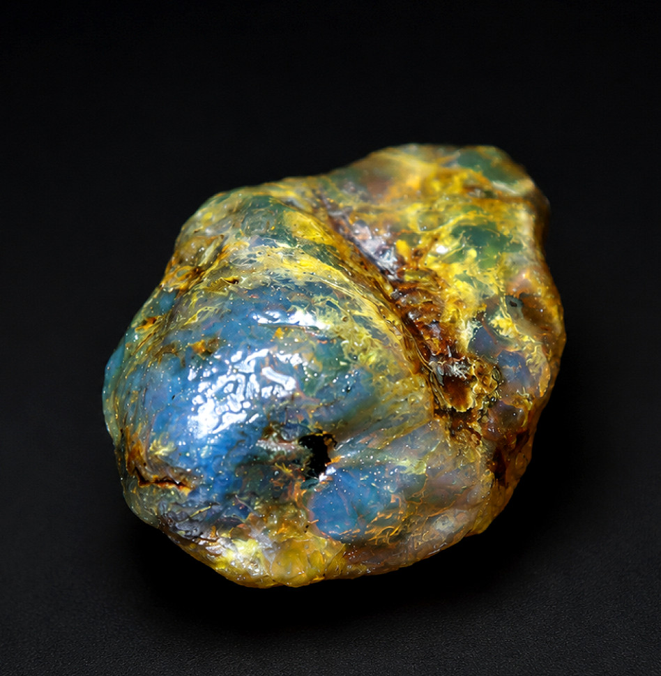 Fine Rare Sky Blue Dominican Amber Rough Specimen Chunk 39mm 10g