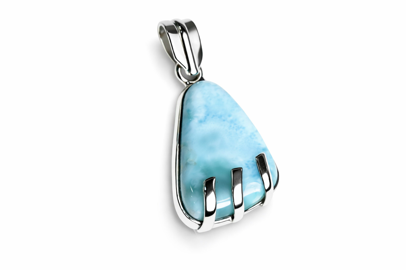 Charming Design Natural Ocean Blue Larimar .925 Sterling Silver Pendant 48mm