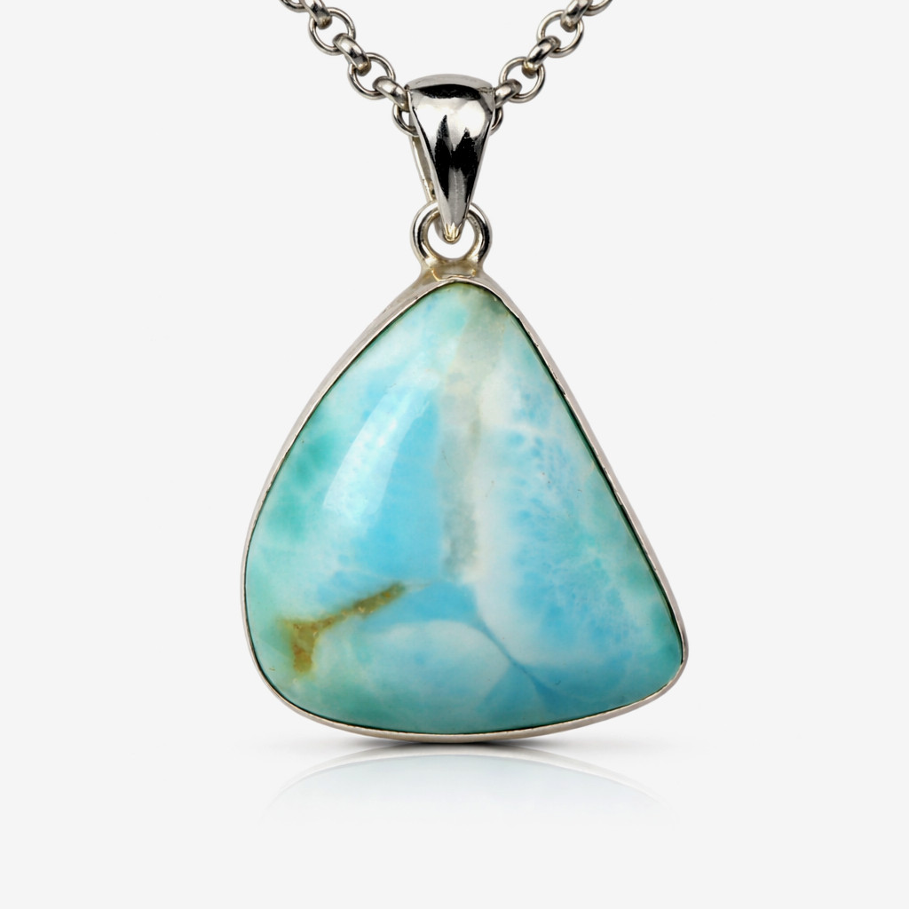 Charming Design Natural Ocean Blue Larimar .925 Sterling Silver Pendant 35mm