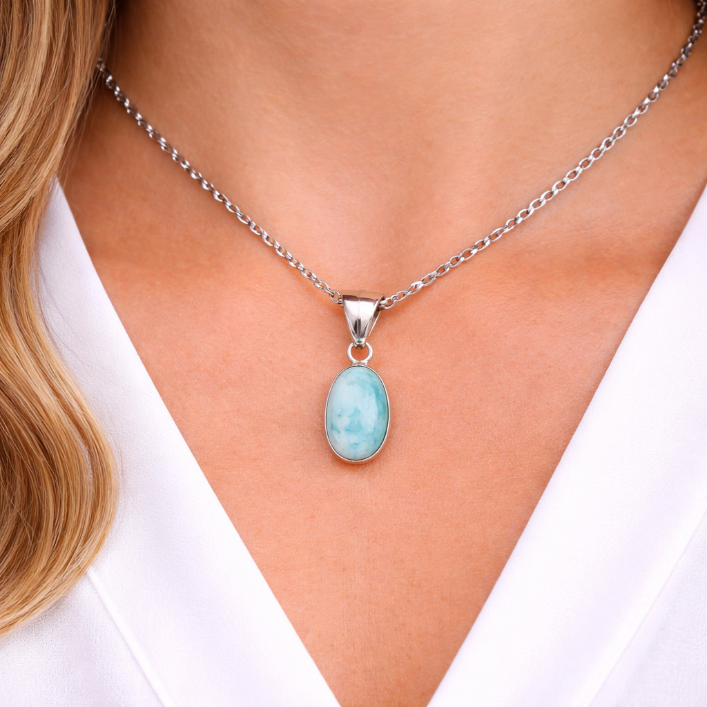 Lovely Natural Light Blue Larimar .925 Sterling Silver Pendant 32mm