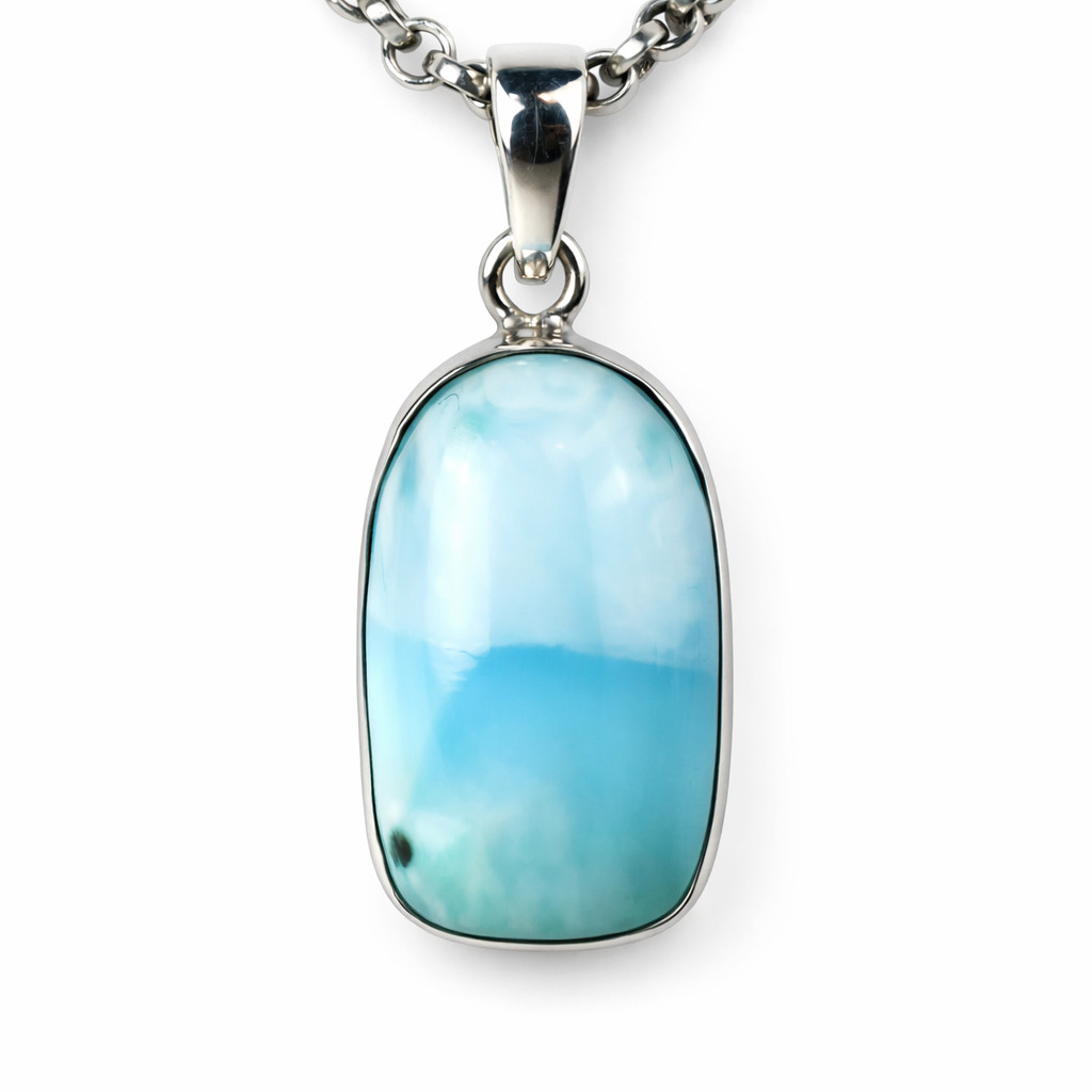 Charming Design Natural Light Blue Larimar .925 Sterling Silver Pendant 31mm