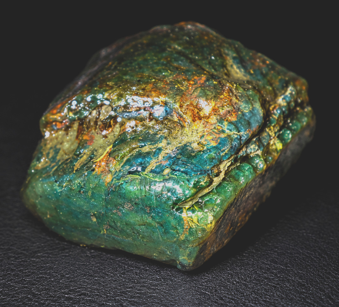 Hugh Natural Dominican Translucent Cognac Green Amber Rough Specimen 61mm 73.3g