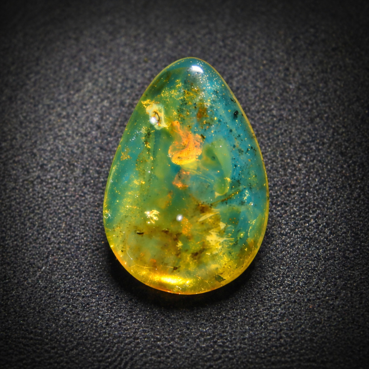 Lovely Natural Dominican Clear Ocean Blue Amber Polished Stone 23mm
